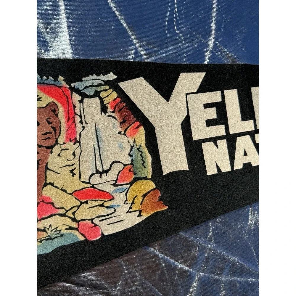Vintage Black Felt Yellowstone National Park Bear Travel Souvenir Pennant Flag